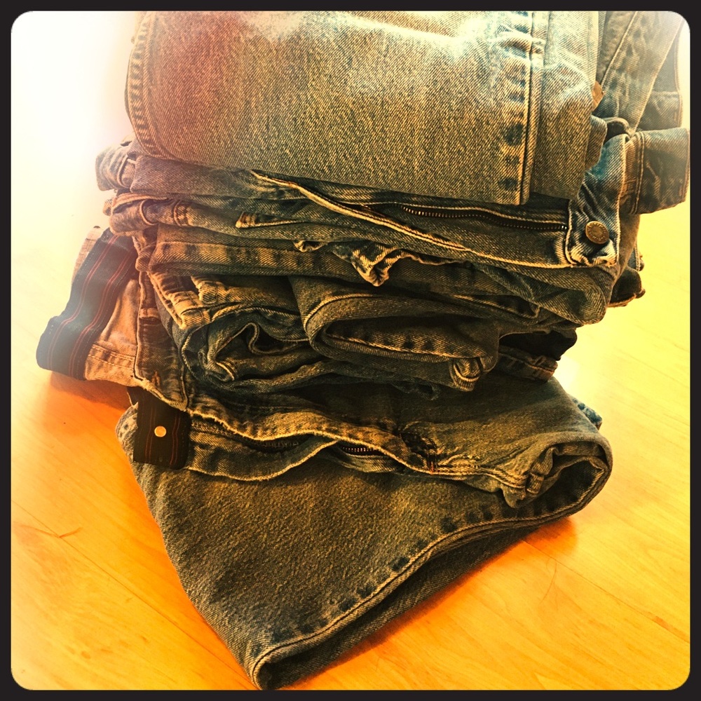 A LOT of jeans!!